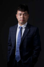 Lei Yang3.jpg
